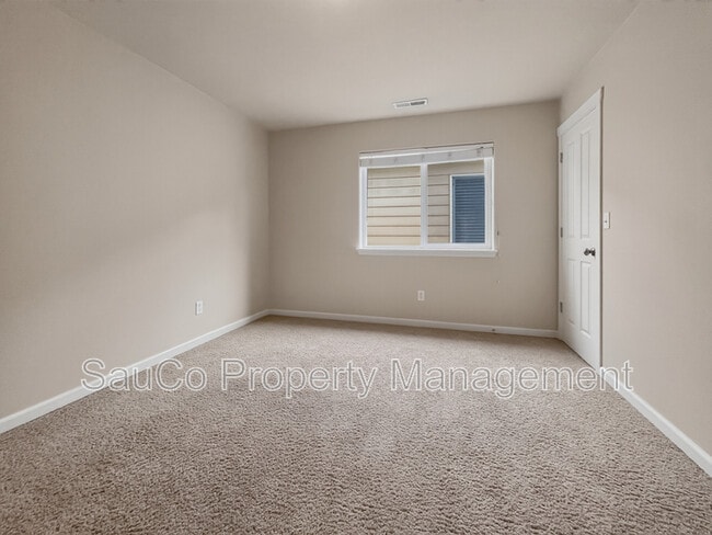 Building Photo - 3069 SW Lanterna Pl