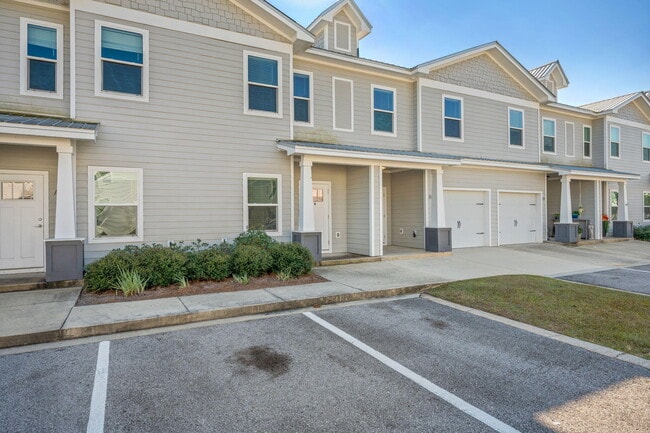 Building Photo - 147 N Sand Palm Rd