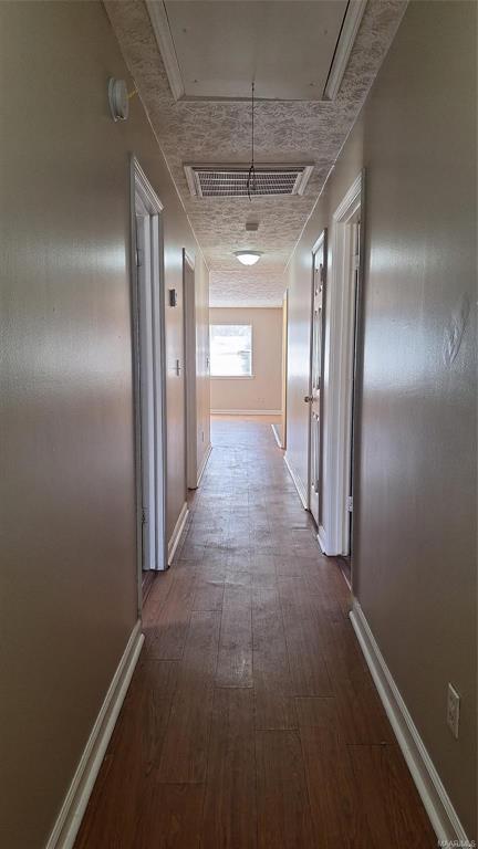 Building Photo - 2695 Whispering Pine Dr