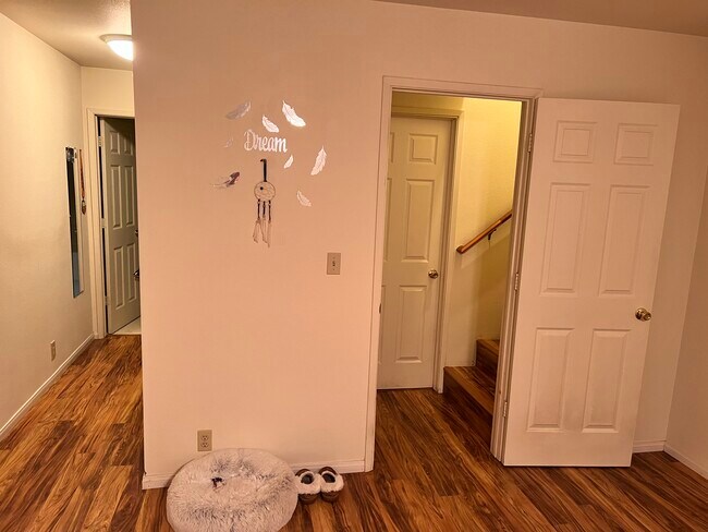 Building Photo - 21896 Fallview Dr