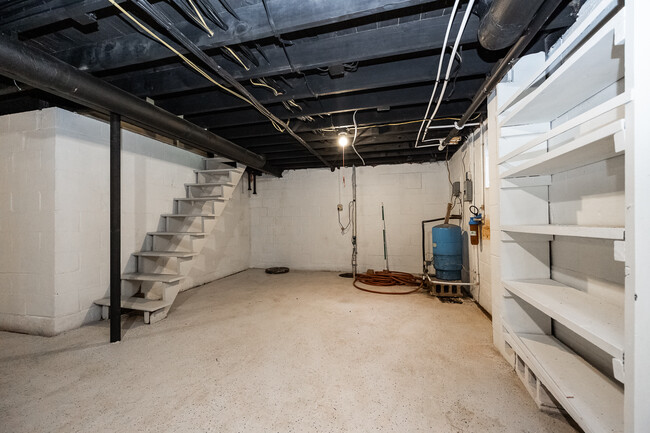 Building Photo - 1201 Bickel Rd