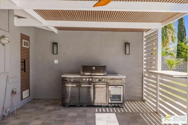 Building Photo - 505 E Molino Rd