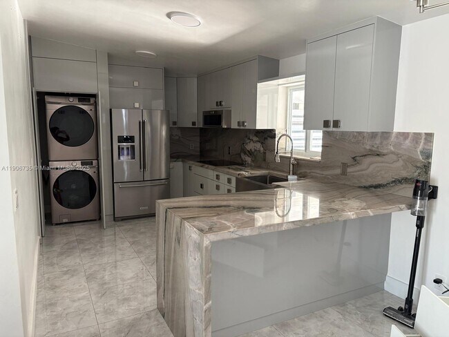 Building Photo - 13847 Jackson St