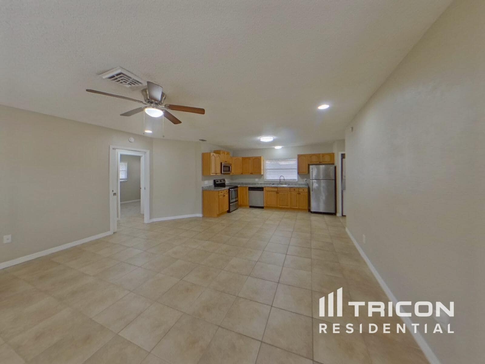 Building Photo - 10811 La Vista Loop