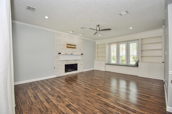 Building Photo - 12919 Bristol Berry Dr
