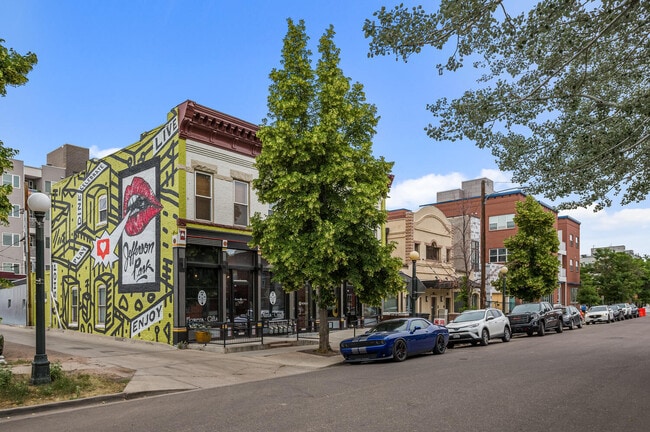 Building Photo - 2729 W 28th Ave