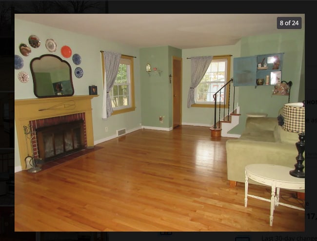 Building Photo - 2081 W Riverview Ave