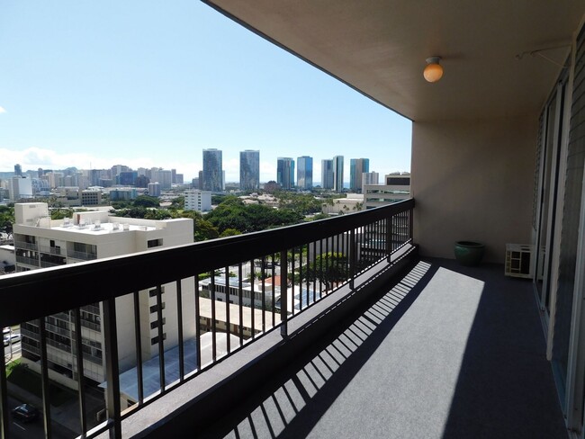 Building Photo - Partly Furnished 1-Bedroom 1-Bath with 1 p...