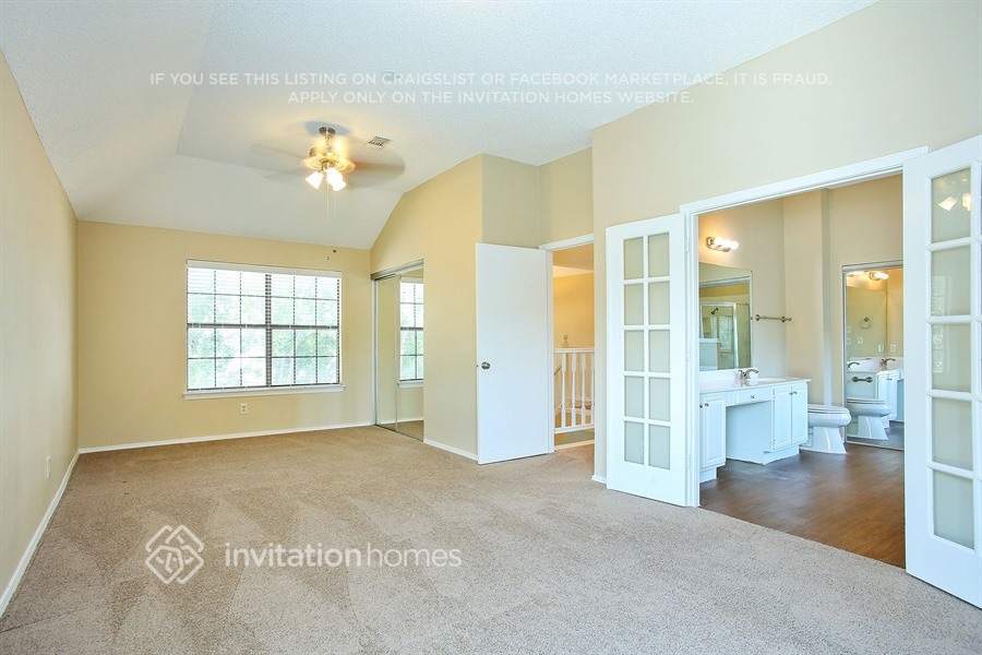 Building Photo - 2800 Claremont Dr