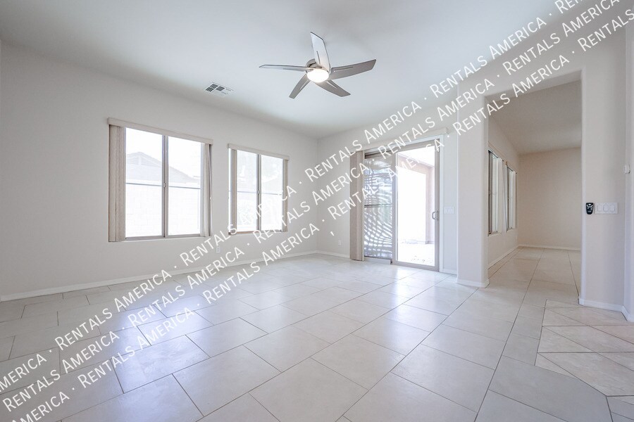 Building Photo - 6290 W Admiral Way