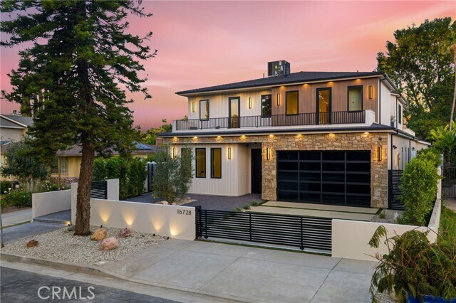 Building Photo - 16728 Morrison St