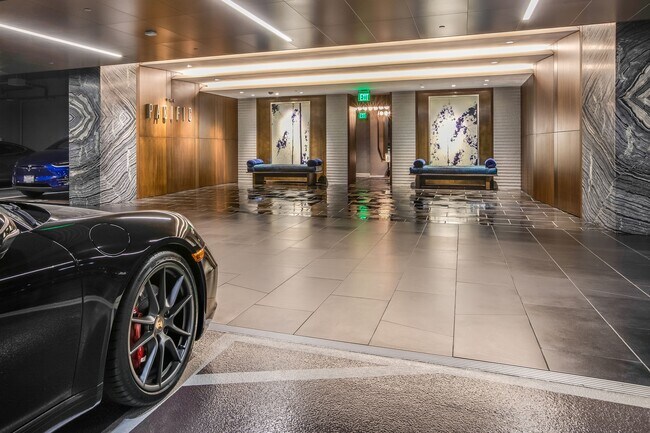 Building Photo - 2121 Webster St