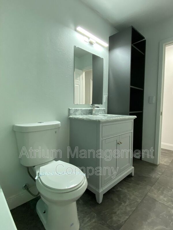 Building Photo - 1408 Patrick St