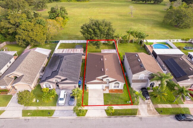 Building Photo - 10831 Leader Ln