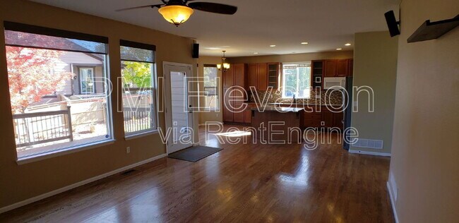Building Photo - 10740 Windridge Ct