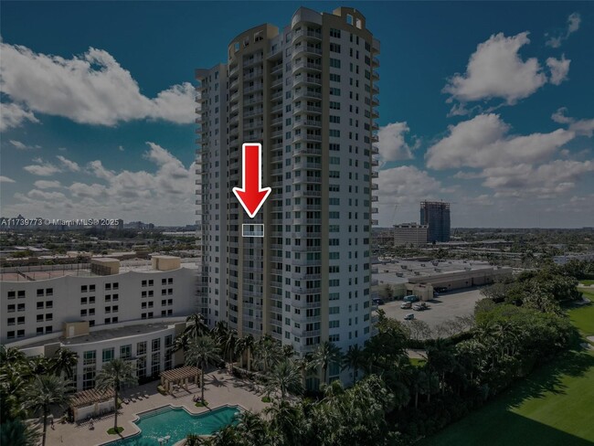 Building Photo - 1745 E Hallandale Beach Blvd