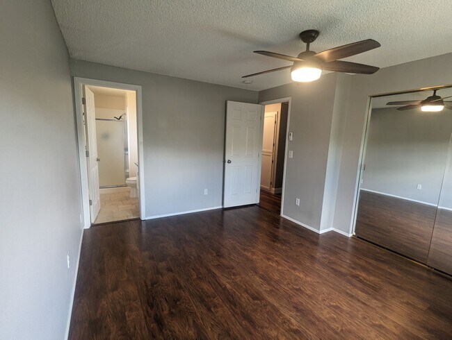 Building Photo - Central Kitsap Home in Prime Location