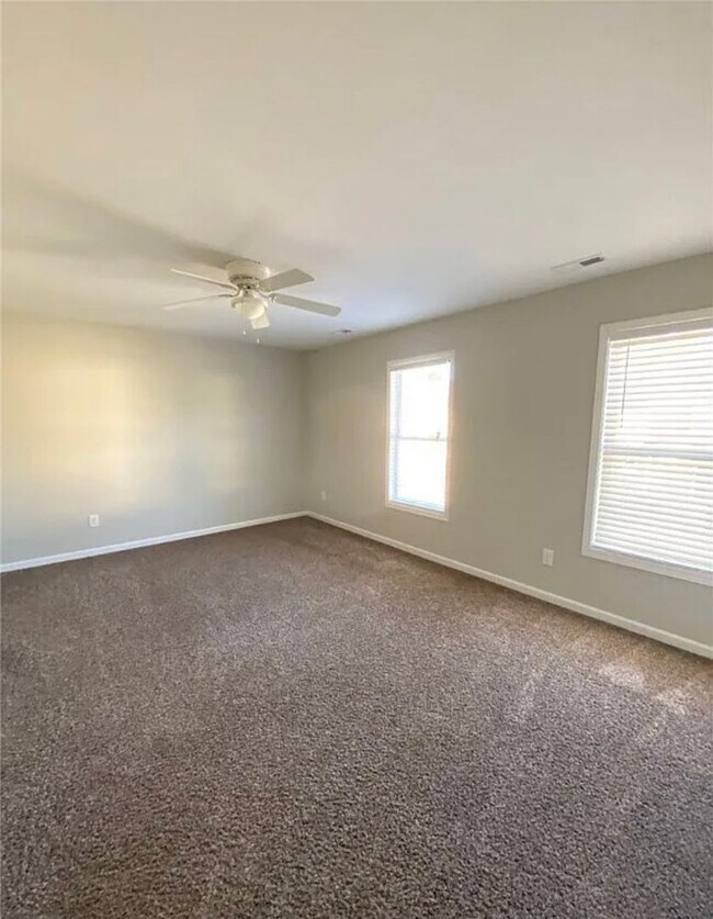 Building Photo - 2539 Gardner Park Dr