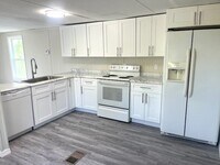Building Photo - 2388 Case Ln