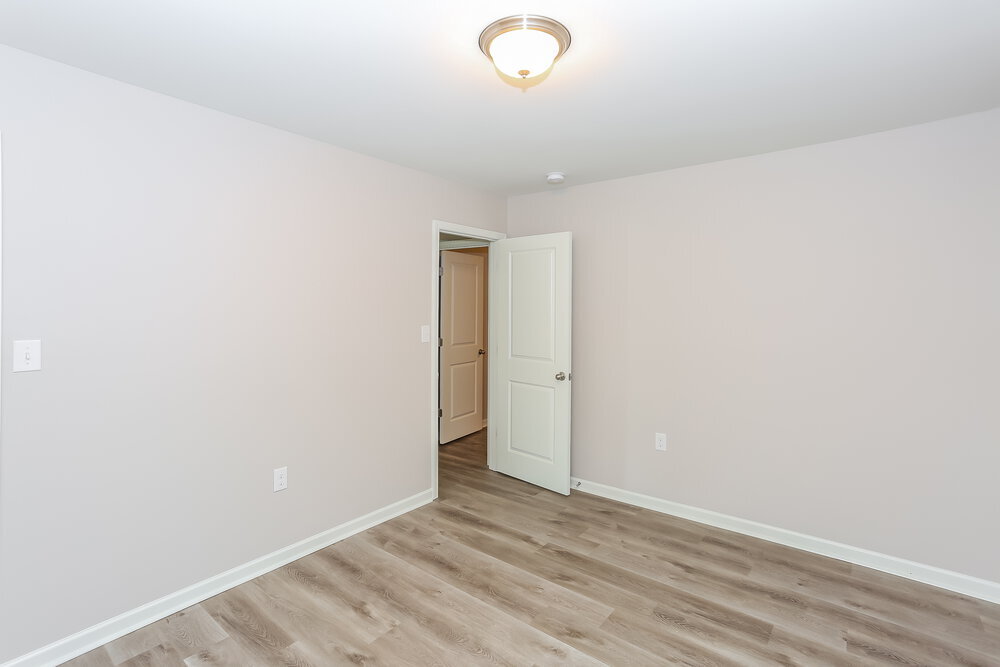 Building Photo - 1231 Farm Branch Dr SW