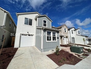 Building Photo - AVAILABLE JULY - Spacious Home in San Luis Ranch - 4 Bed / 3.5 Bath