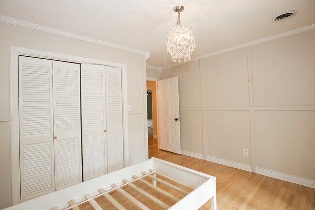 Building Photo - Stunning home in Weymouth Woods Southern P...