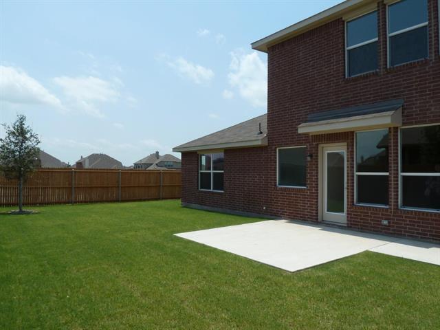 Building Photo - 1917 Grand Fairway Dr