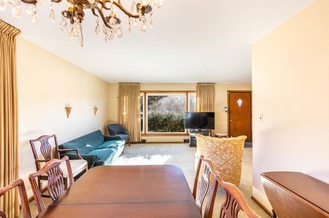 Building Photo - 3630 W 66th St