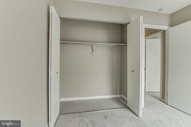 Building Photo - 7301 Larrup Ct