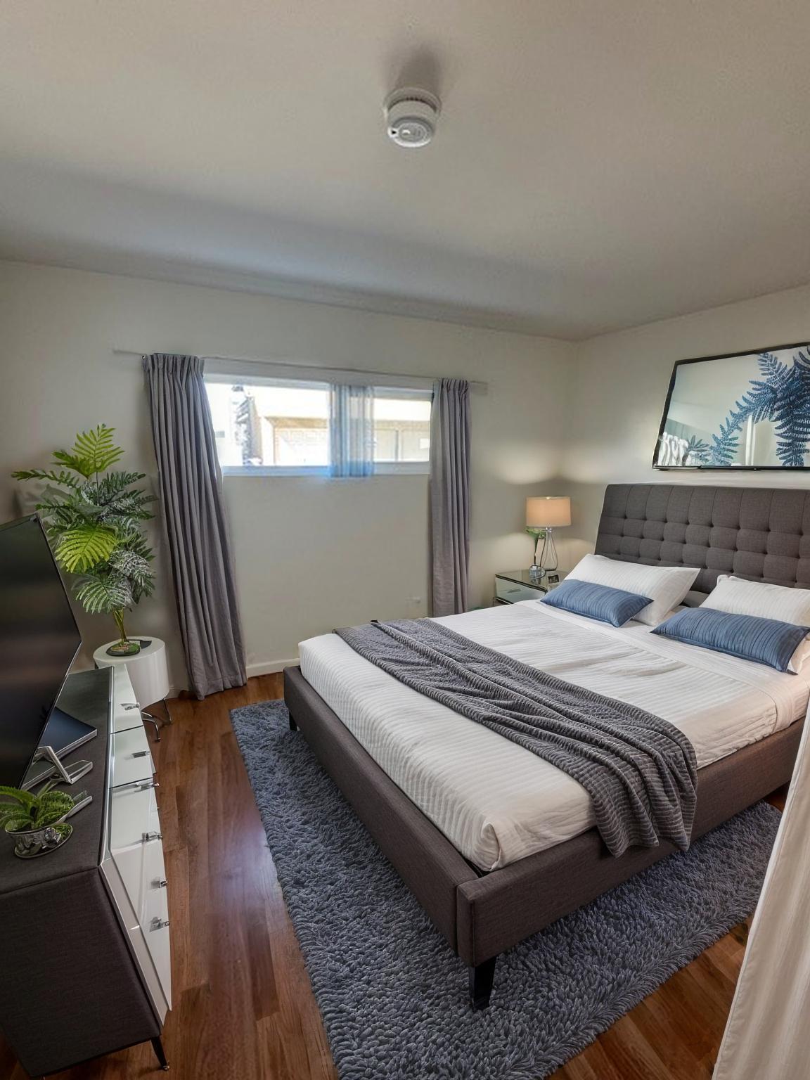 Building Photo - 25 Bennett Ave