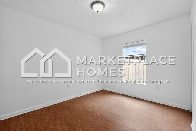 Building Photo - 2167 Thomas Ct