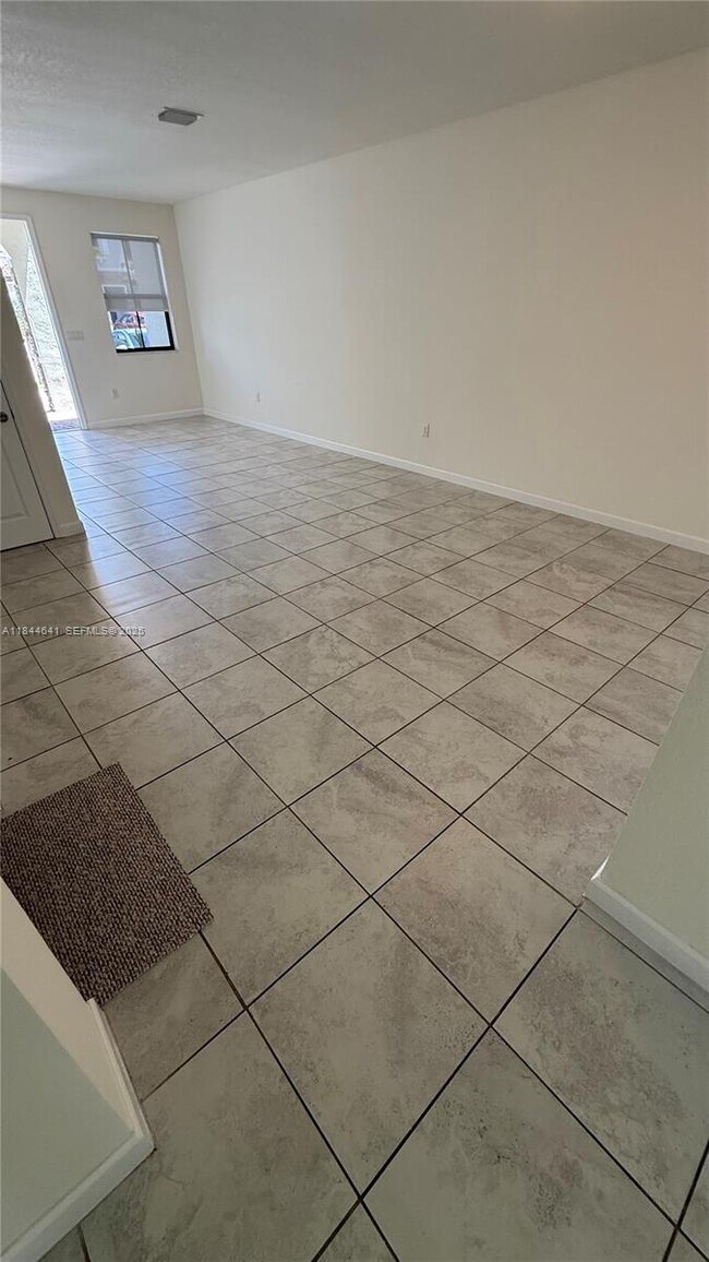 Building Photo - 11432 SW 252nd Ter