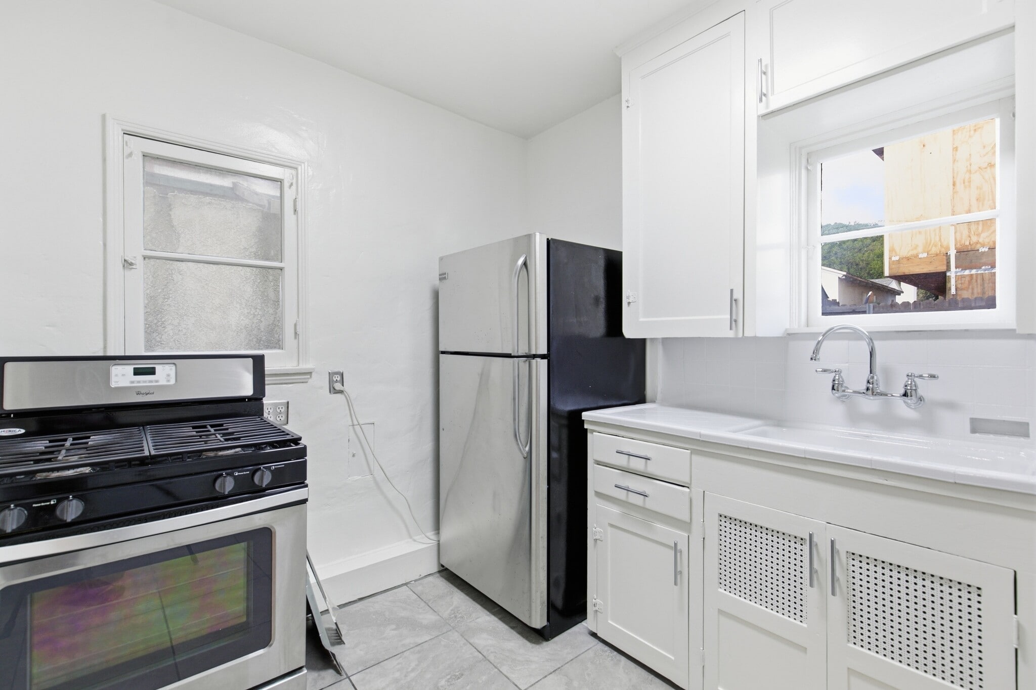 Building Photo - 2401 20th St