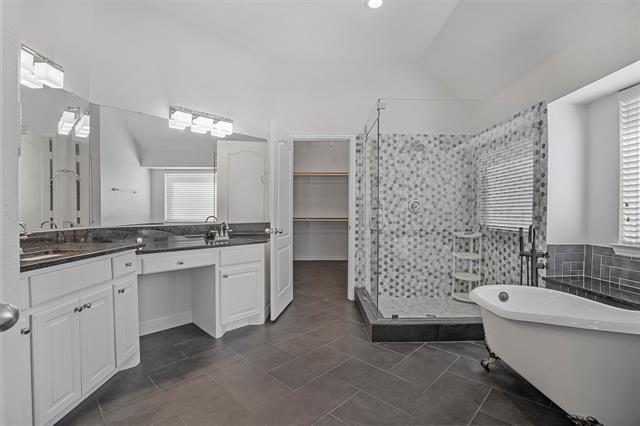 Building Photo - 5103 Iroquois Dr