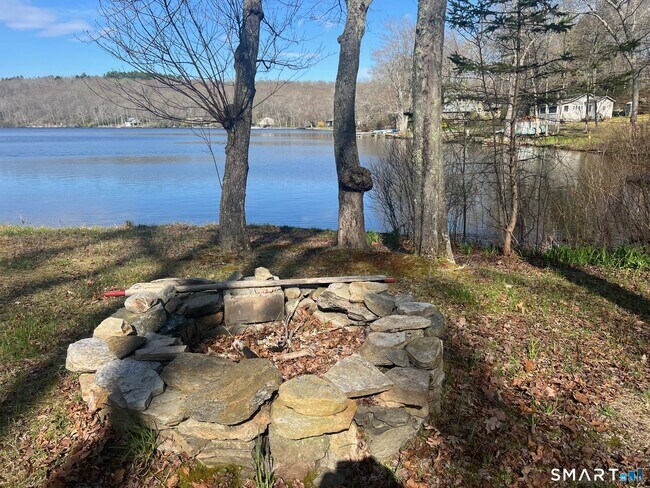 Building Photo - 389 Wyassup Rd