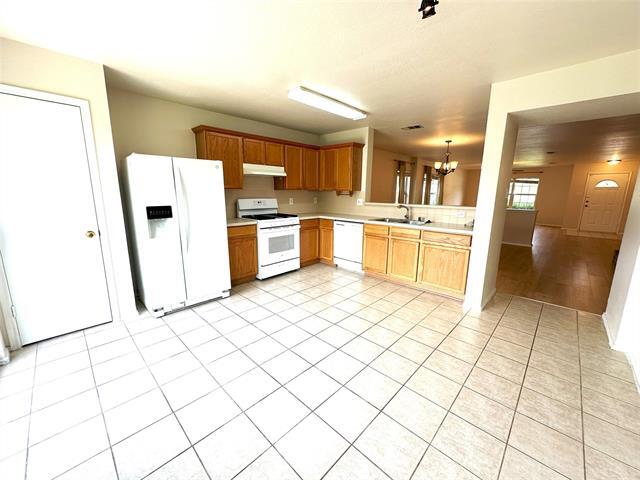 Building Photo - 812 Piedmont Dr
