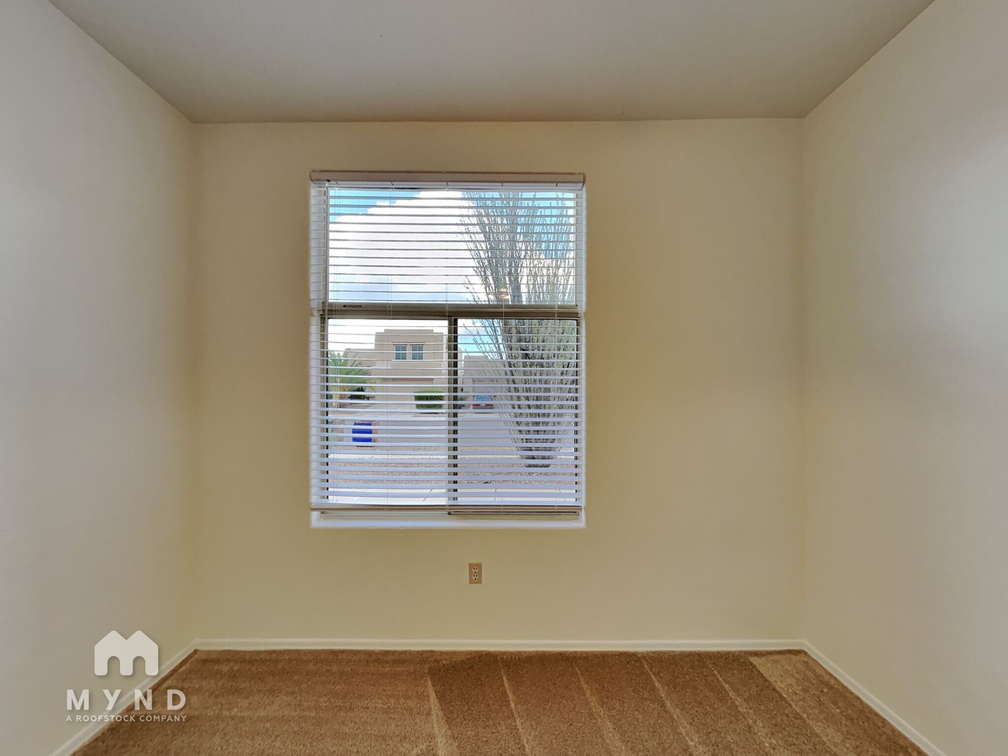 Building Photo - 1293 W Crystalline Way