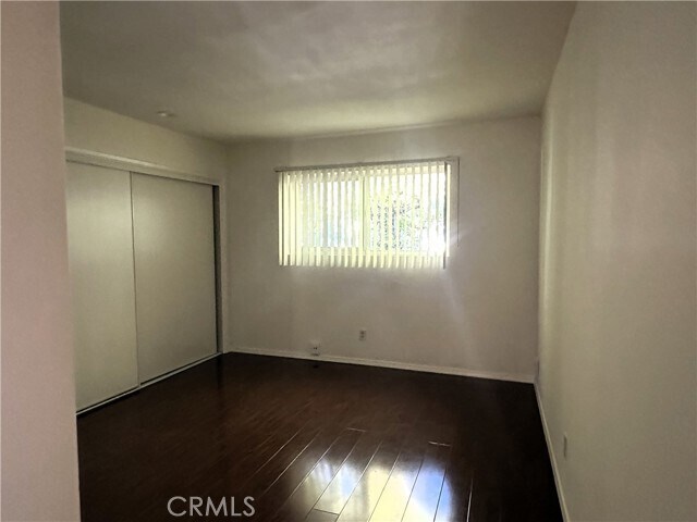 Building Photo - 1628 Huntington Dr