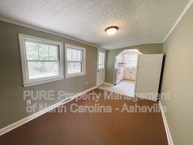 Building Photo - 33 Little Rock Rd