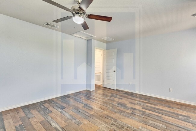 Building Photo - 1837 Artesian Spgs Xing