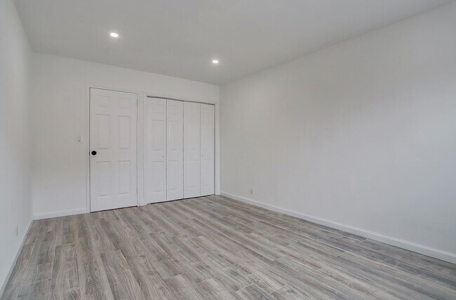 Building Photo - 7100 JFK Blvd E