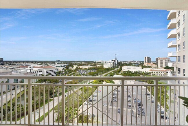 Building Photo - 19501 W Country Club Dr