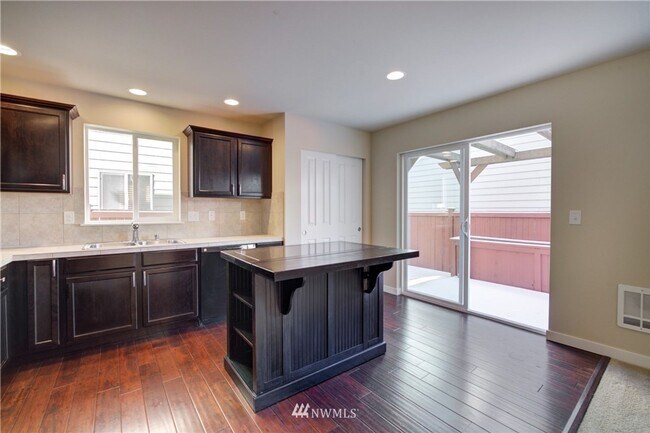 Building Photo - Your Perfect Lake Stevens Home — Stylish, ...