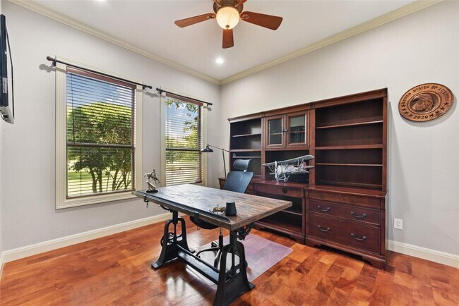 Building Photo - 122 Silverstone Dr