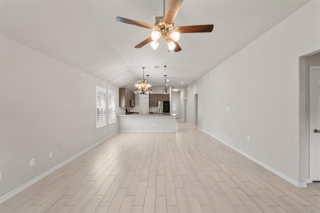 Building Photo - 15603 Eastern Meadowlark Wy