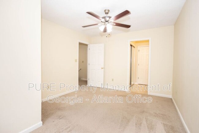Building Photo - 1697 Paddlewheel Dr NE