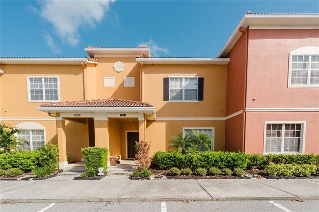 Building Photo - 8961 Majesty Palm Rd