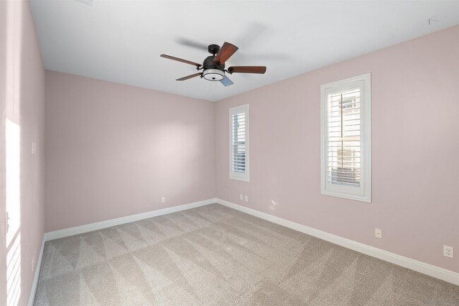 Building Photo - 768 Normandy Rd