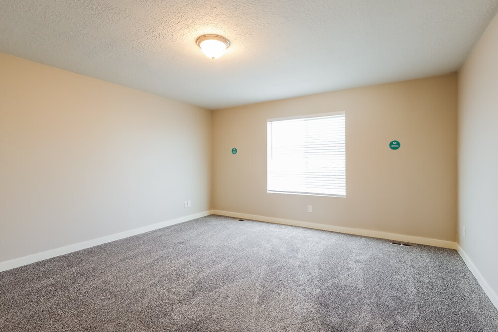 Building Photo - 5093 Summerdale Dr