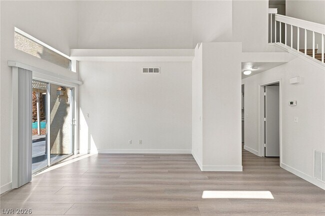 Building Photo - 9337 Mist Flower Cir